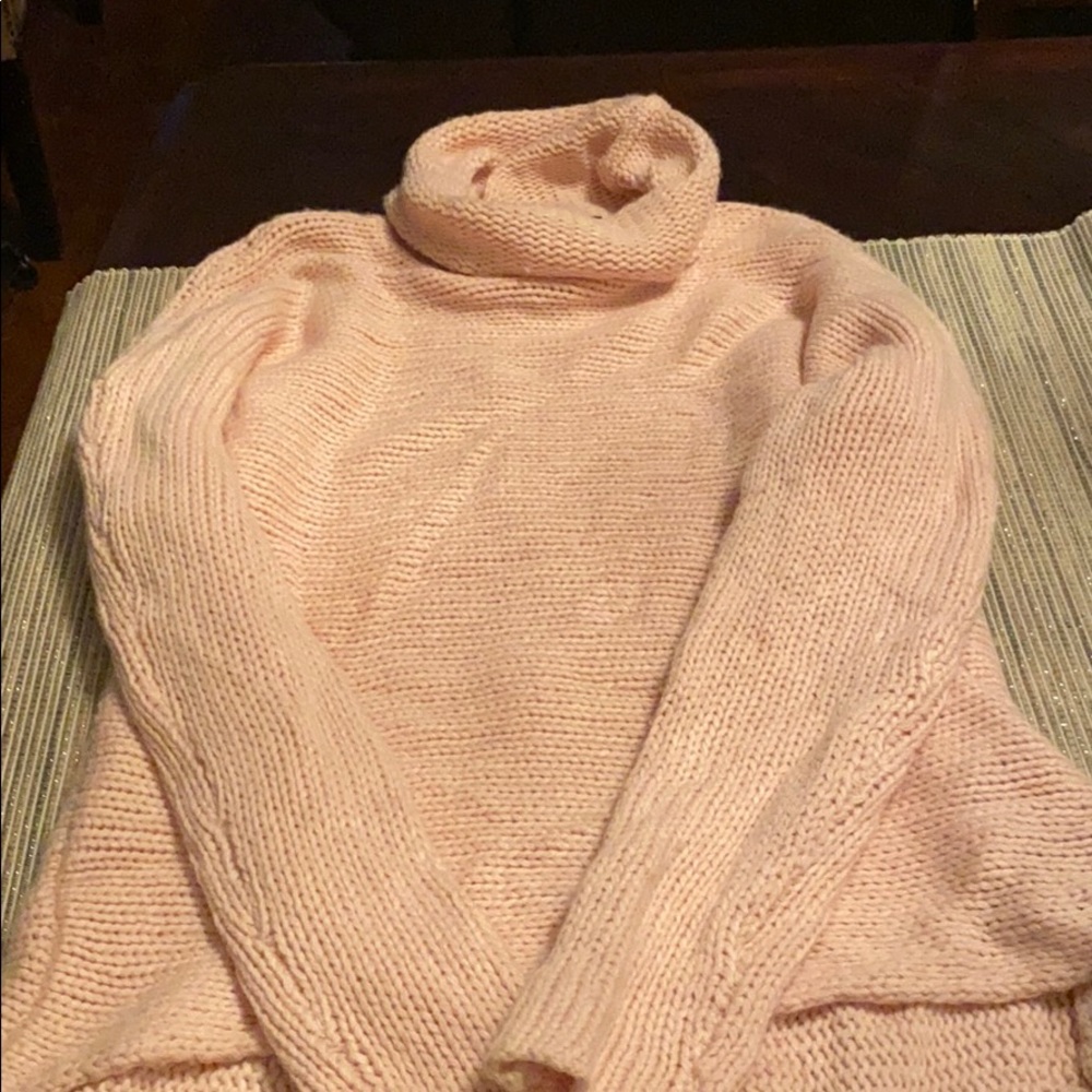 Lauren Ralph Lauren cowl neck sweater size small